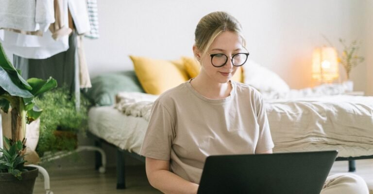 Best AI Invoicing & Bookkeeping Tools for Freelancers 2026